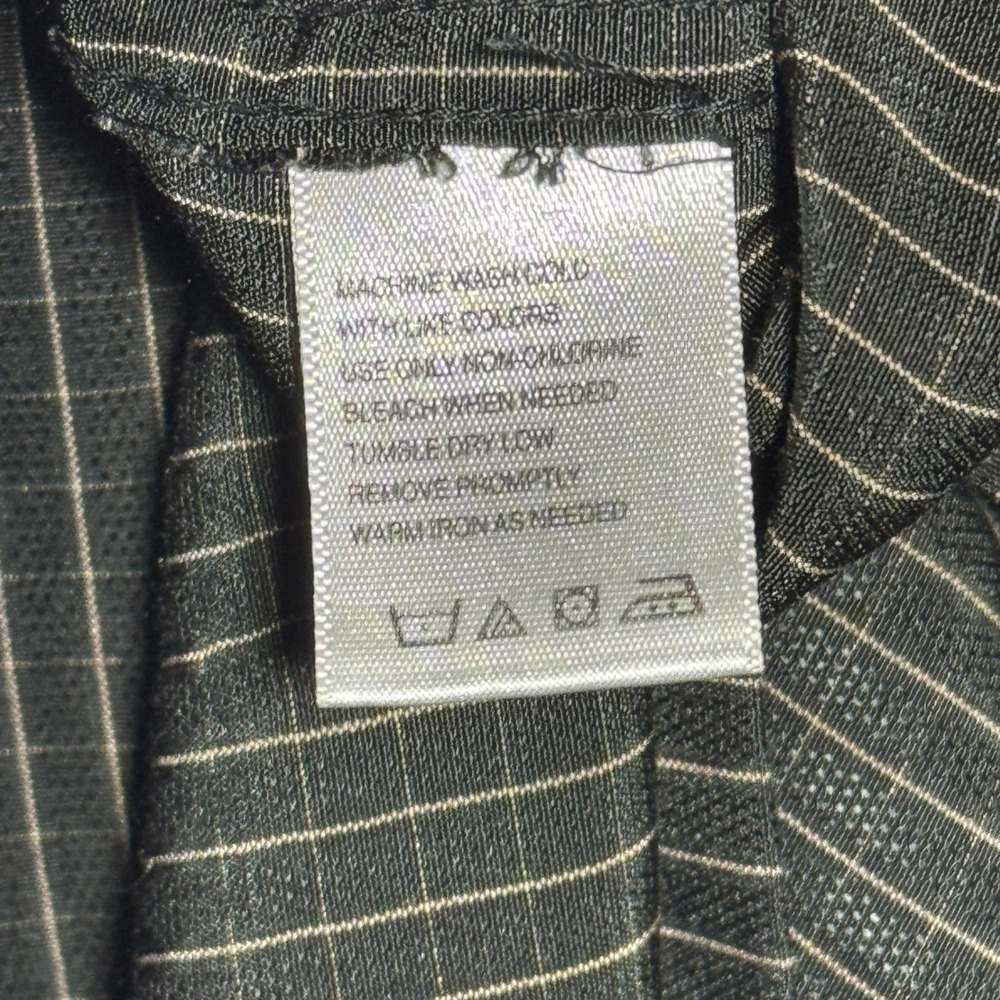 Haggar Luxury Microfiber Shirt Mens XL Black Gold‎ Pinstripe Short Sleeve - Picture 4 of 7